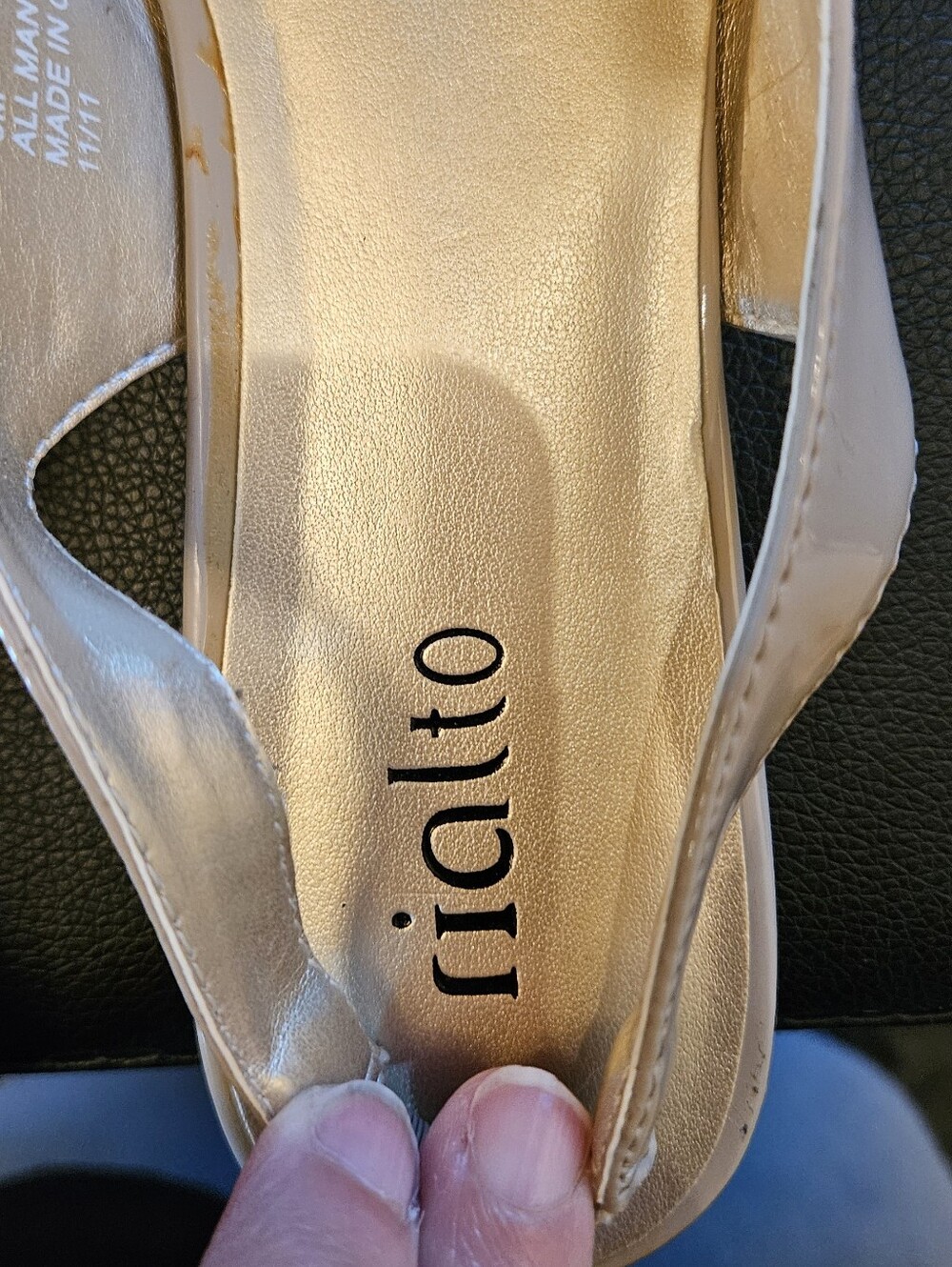 Rialto Women's Nude Patent Slingback Flats - Picture 5 of 10